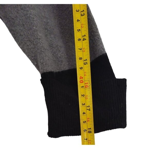 Chloe + Jasmine Womens 1X Gray and Black Cardigan, Rayon, Polyester, Nylon. - Picture 8 of 9